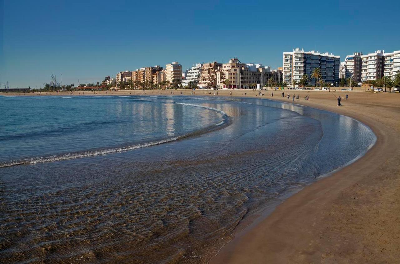Uim Mediterraneo Pb Aragon A Wifi Puerto de Sagunto Bagian luar foto